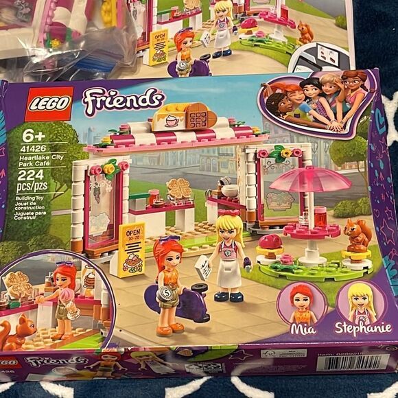 Lego 41426 Heartlake City Park Cafe - Picture 2 of 2